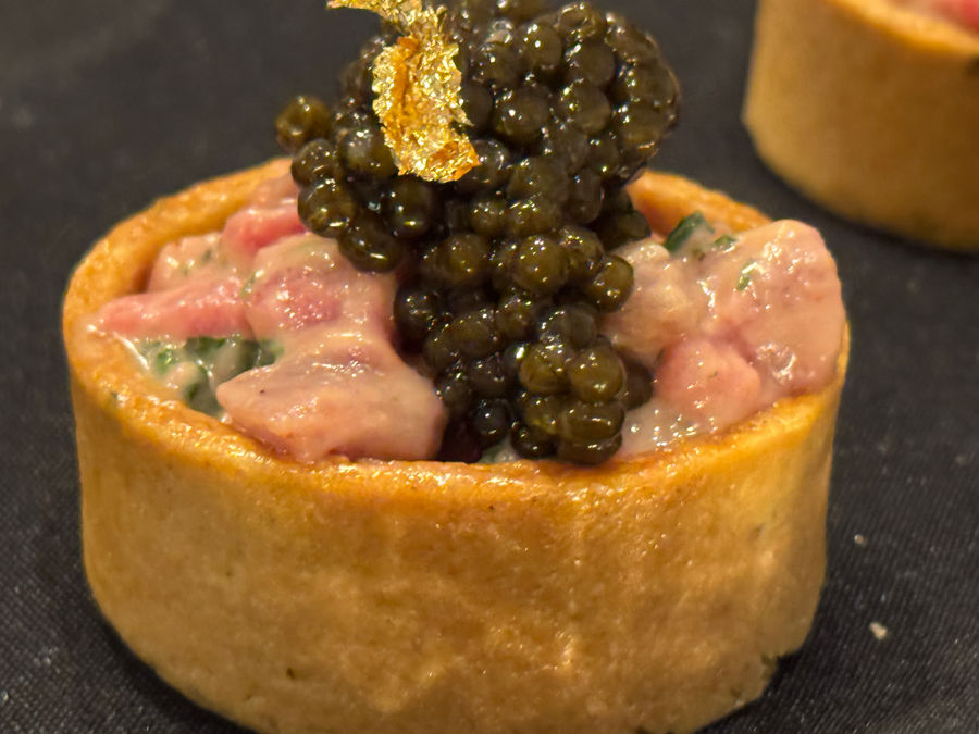 Beef Tartare & Caviar